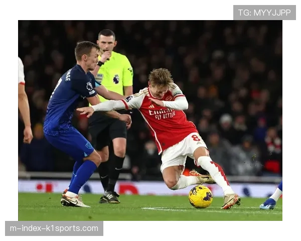 西汉姆联控球时依赖帕奎塔组织，巴西中场核心作用关键